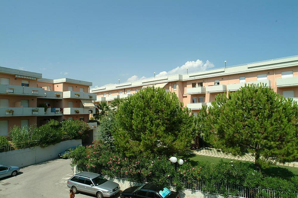 Residence Azzurro Массиньяно Экстерьер фото
